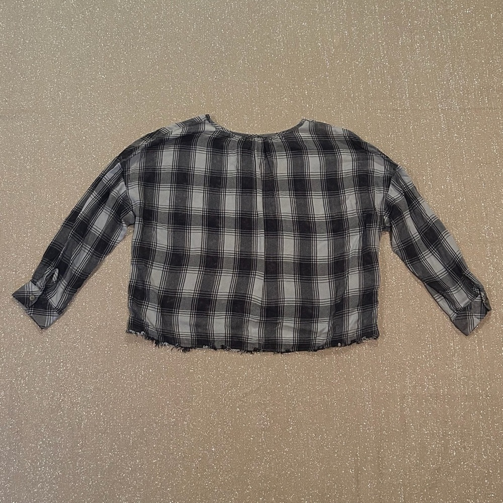 Cloth & Stone gray plaid cropped blouse, size S - Picture 10 of 10